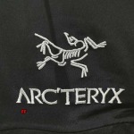 2024年10月11日秋冬新品入荷ARCTERYX 突撃衣  FF工場