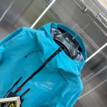 2024年10月11日秋冬新品入荷ARCTERYX 突撃衣  FF工場