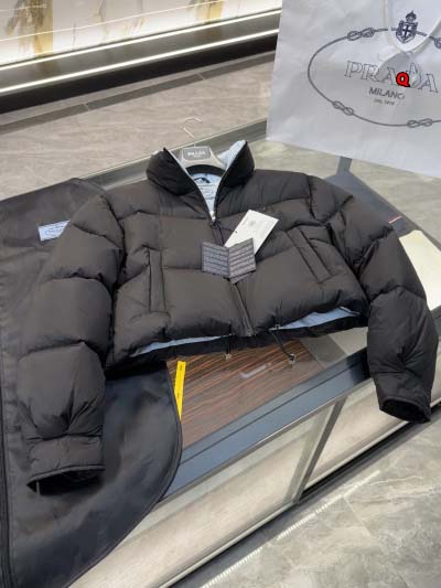 2024年10月21日秋冬高品質新品入荷PRADA 女性 ダ...