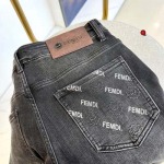 2024年10月22日秋冬高品質新品入荷 FENDI ジーンズ  Q工場28-38