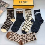 2024年秋冬新品人気 FENDI 靴下一箱5足セット