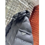 2024年10月30日秋冬高品質新品入荷PRADA  ダウンジャケット520工場