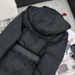 2024年11月5日秋冬新品入荷PRADA綿入れの服アウターxia 工場