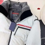 2024年11月5日秋冬新品入荷PRADA綿入れの服アウターxia 工場