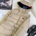 2024年11月5日秋冬新品入荷PRADA綿入れの服ジャケットアウターxia 工場