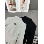 2024年11月6日秋冬新品入荷PRADA 長袖 Tシャツxia 工場