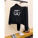 2024年11月27日秋冬新品入荷Dolce&Gabbana  上下セットzhan工場