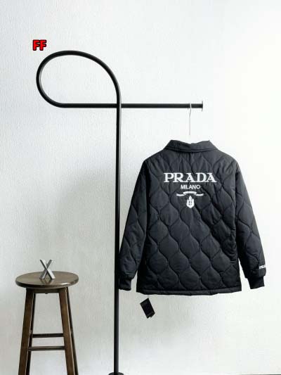 2024年12月12日新品秋冬PRADA 綿入れの服ジャケットアウター   FF工場