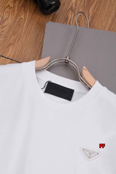 2025年新作春夏新品PRADA  半袖 Tシャツ  FF工場