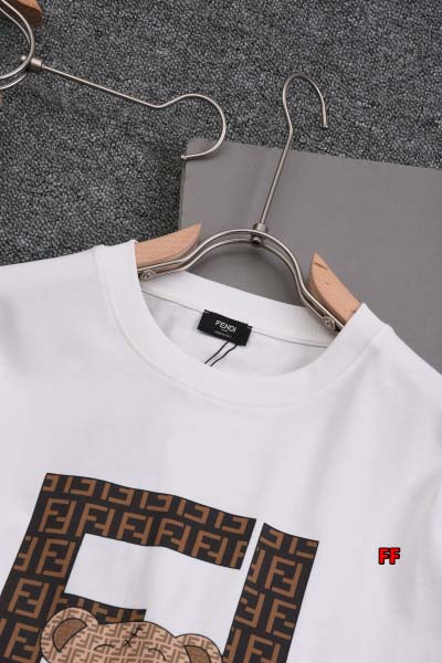 2025年新作春夏新品FENDI 半袖 Tシャツ  FF工場