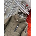 2024年12月4日入荷高級N品 冬 monclerモンクレール在庫処分 ダウンジャケット