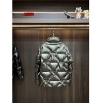 2024年12月6日秋冬高品質新品 PRADA ダウンジャケットアウター AIBIN工場