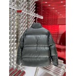 2024年12月9日秋冬高級N品新品 PRADA ダウンジャケット 520工場