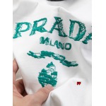 2025年新品春夏PRADA   半袖Tシャツ 綿 Tシャツ 男女兼用 HUAREN工場