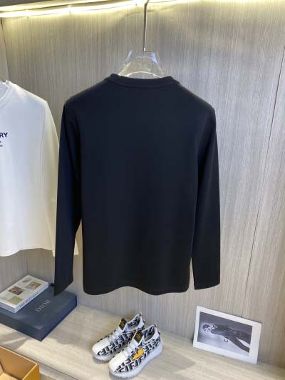 BURBERRYTシャツ2025年2月15日発売  dtai 工場