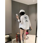 2025年2月7日新商品LOUIS VUITTON シャツ