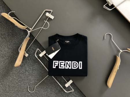 2025年3月1日春夏高品質新品FENDI半袖 tシャツDW...