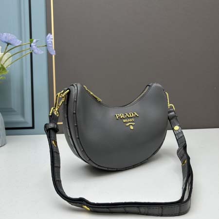 2025年4月27日入荷新作型番:1BH195  SIZE:24×15×8cm  /XX工場