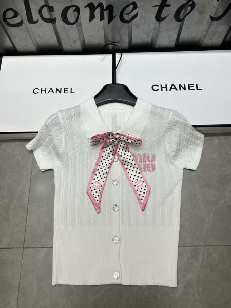 2025年4月30日入荷春夏新作miumiu斜め肩 ニット半袖 Tシャツ  can工場