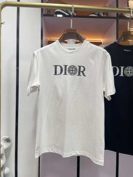 2025年5月22日入荷新作Dior半袖Tシャツ 原版复刻高級品香港の会社超厳選★入手困難/誕生日プレゼント/yinx工場