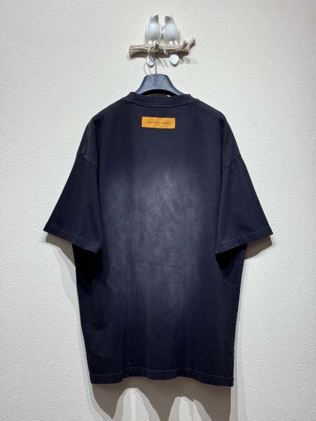 2025年5月23日入荷新作Louis Vuitton半袖 tシャツ男女兼用高品質★誕生日プレゼント/結婚祝い/内祝い/贈り物/SD工場