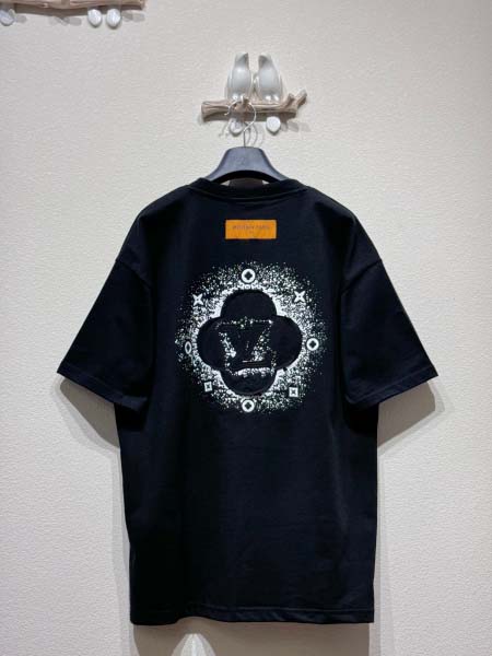 2025年5月26日入荷新作Louis Vuitton半袖 tシャツ男女兼用高品質★ファッション/誕生日プレゼント/結婚祝い/内祝い/贈り物/SD工場