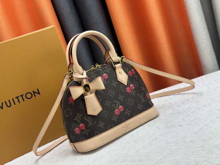 2025年5月28日入荷Louis Vuitton バッグM14234 M53152   M53152。M44585 M44858、M53151 、41112、23502SIZE：23.5x17.5x11.5cm 人気の新作/誕生日プレゼン