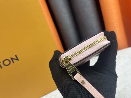 2025年5月28日入荷Louis Vuitton M80408 ジッパー小銭入れ Monogram Empreinte 11 x 8.5 x 2 CM 人気の新作/誕生日プレゼント/ZC工場