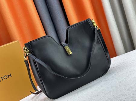 2025年5月28日入荷Louis Vuitton バッグ大M120693  M119563 Louis Vuitton  SIZE：小24.5x21.5x5cm 大36×29.5×7cm 人気の新作/誕生日プレゼント/ZC工場