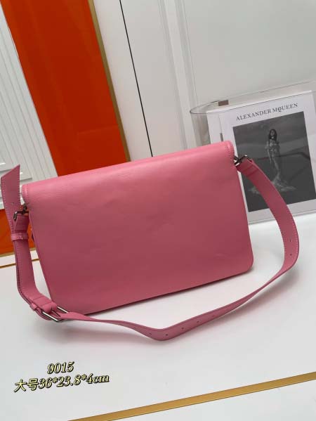 2025年5月29日入荷新作Balenciaga 新作23FallBB Soft 26*24.8*3cm/36*23.8*4cmお安い/人気/革/バッグ/XX工場