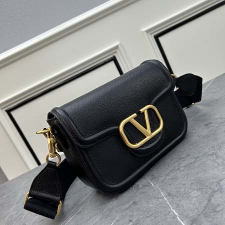 2025年5月29日入荷新作 VALENTINO GARAVANI ALLTIME SIZE：23.5 x18 x 8 CM お安い/人気/革/バッグ/XX工場
