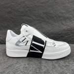 2025年5月15日入荷新品Valentino原版復刻 高級ブランド靴男女兼用35-46本革製ギフト/誕生日/CT工場