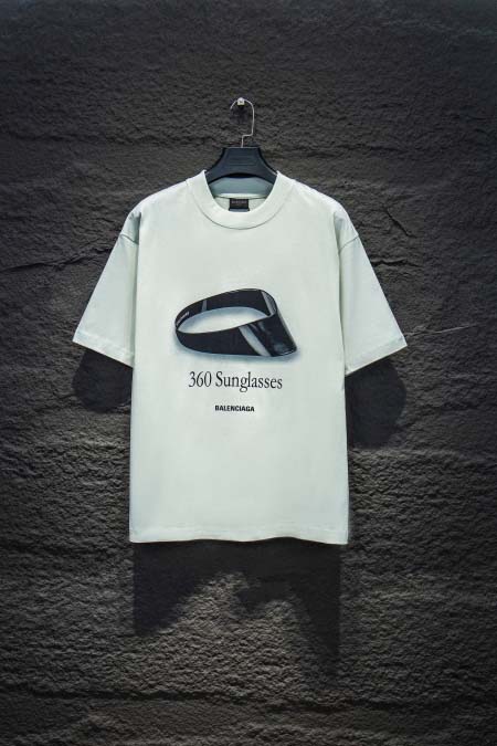 2025年5月19日入荷新作Balenciaga半袖 Tシャ...
