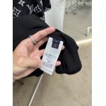 2025年5月22日入荷新作Louis Vuitton半袖Tシャツ 原版复刻高級品香港の会社超厳選★入手困難/誕生日プレゼント/yinx工場