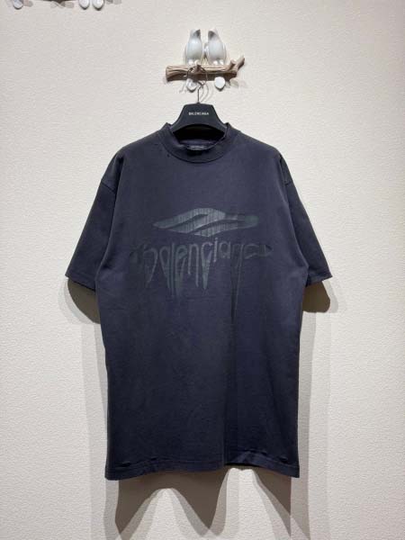 2025年5月26日入荷新作Balenciaga半袖 Tシャ...