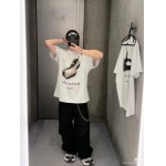 2025年5月26日入荷新作Balenciaga半袖 tシャツ男女兼用高品質★ファッション/誕生日プレゼント/結婚祝い/内祝い/贈り物/SD工場