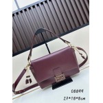 2025年5月28日入荷新作  Fendi  SIZE:26.5X18X8.5Cm  お安い/人気/本革 バッグ/XX工場