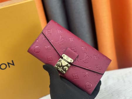 2025年5月28日入荷Louis VuittonMETIS...