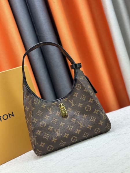 2025年5月28日入荷Louis Vuitton バッグM...