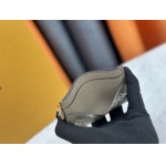 2025年5月28日入荷Louis Vuitton名刺入れM82739  Monogram Monogram SIZE：10.2 x 7.3 x 0.3 CM 人気の新作/誕生日プレゼント/ZC工場