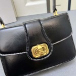 2025年5月29日入荷新作CELINE 2025 Teen tromphe SIZE:19*13*5cmお安い/人気/革/バッグ/XX工場