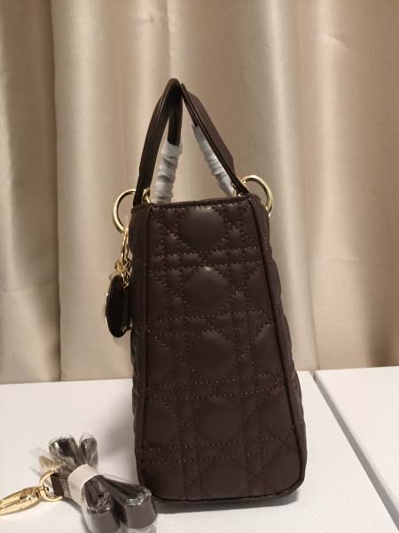 2025年6月5日入荷新作 Dior Lady Dior SIZE:24    お安い/人気/革/バッグ/SY工場