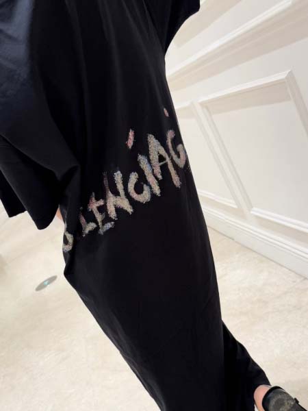 2025年6月12日入荷春夏新作Balenciagaワンピースファッション/誕生日プレゼント/贈り物 can工場