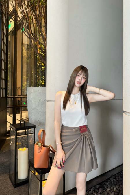 2025年6月12日入荷春夏新作Loeweタンクトップファッション/誕生日プレゼント/贈り物 can工場