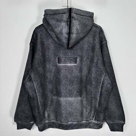 2025年6月12日入荷新作 Supreme x MM6 Maison Margiela  FOIL BOX LOGO SWEATSHIRT S-XL 誕生日プレゼント/男女兼用/高品質/正規品と同じ人気/16工場