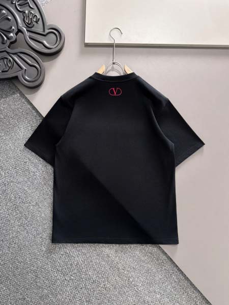 2025年6月30日入荷新作VALENTINO半袖Tシャツ 高级品超厳選★入手困難/誕生日プレゼント/MF工場