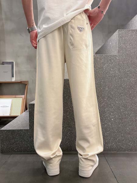 2025年6月30日入荷新作Prada春夏スウェットパンツ 高级品超厳選★入手困難/誕生日プレゼント/MF工場