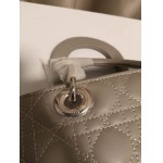 2025年6月5日入荷新作Lady Dior SIZE:：24cm    お安い/人気/革/バッグ/SY工場