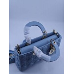 2025年6月5日入荷新作150  Dior 26CM-Lady Dior    お安い/人気/革/バッグ/SY工場