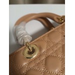 2025年6月5日入荷新作Dior Lady Dior SIZE:24    お安い/人気/革/バッグ/SY工場